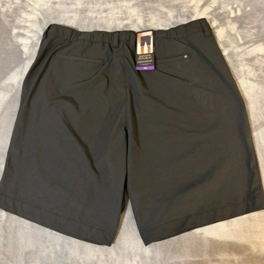 Banana Republic Mens Core Temp Performance Shorts Black Size 40 NWT 1559922